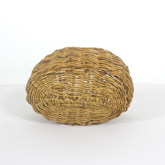 Small Vintage Hand Woven Basket with Handles - Picture 6 of 8